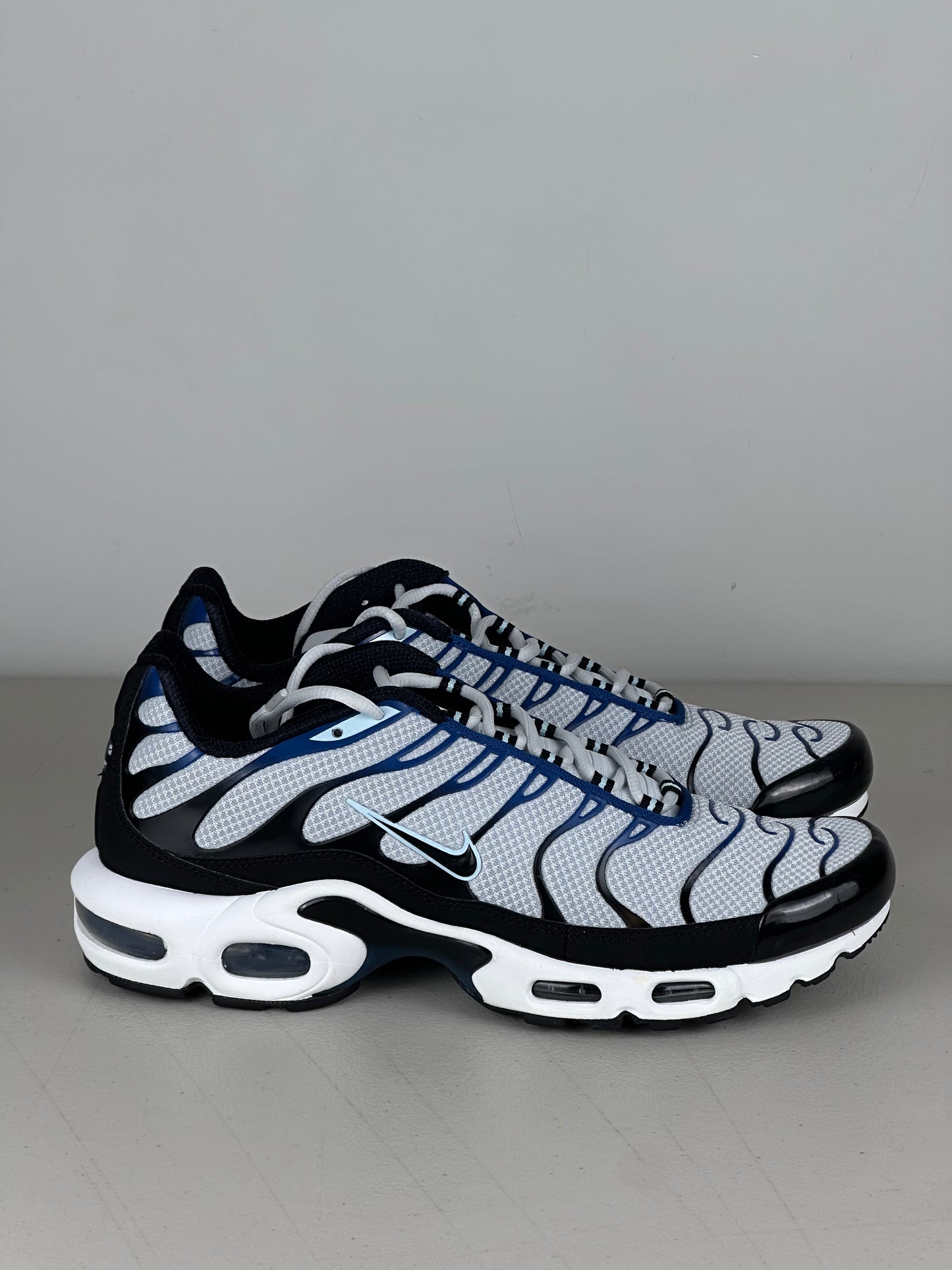 Nike Air Max Plus Pure Platinum Court Blue