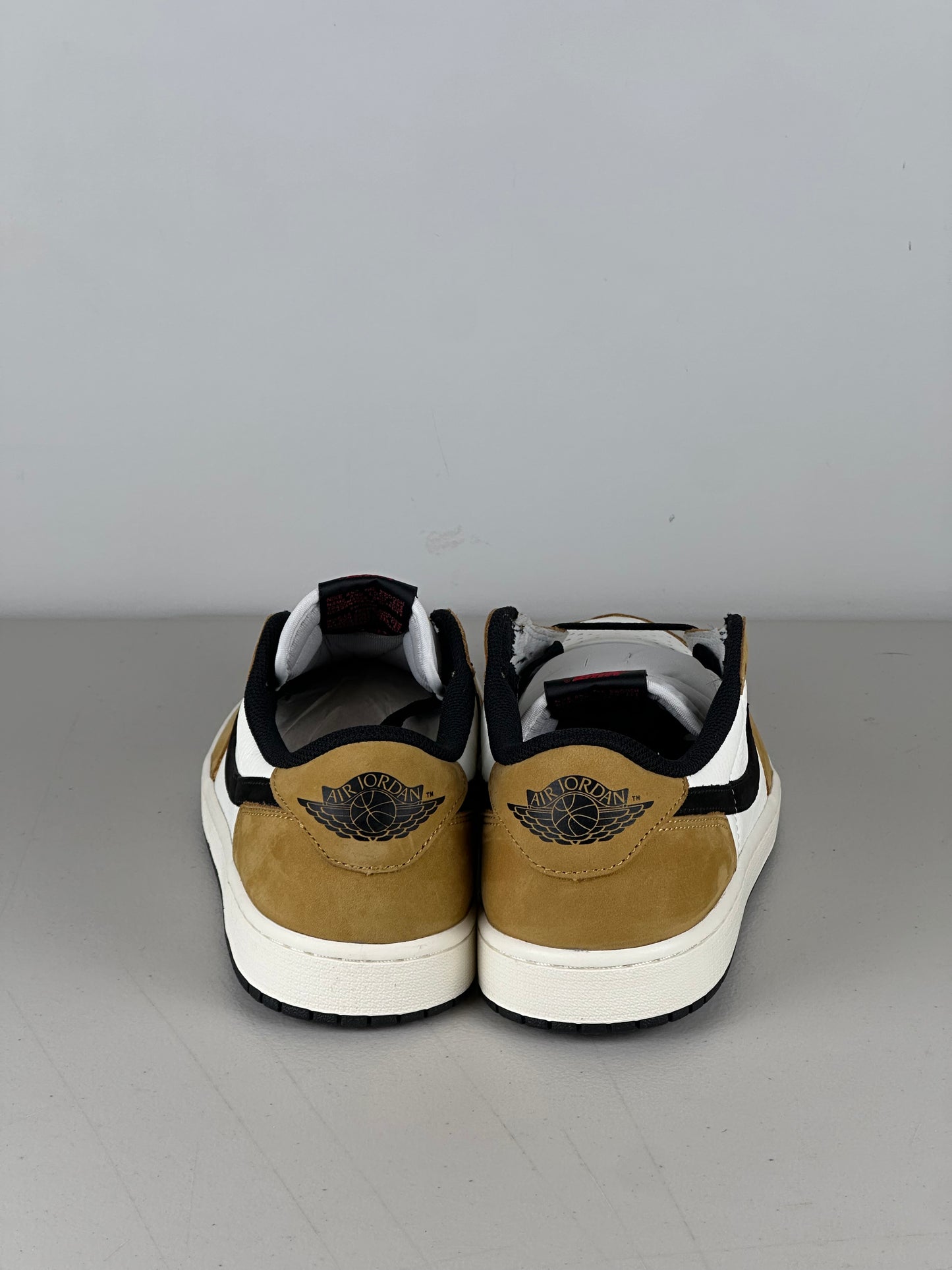 Jordan 1 Low OG Rookie of the Year