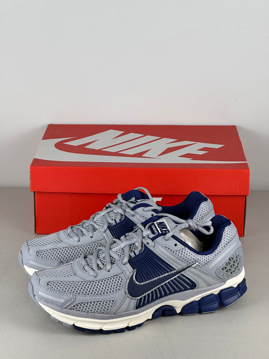 Nike Zoom Vomero 5 Yankees