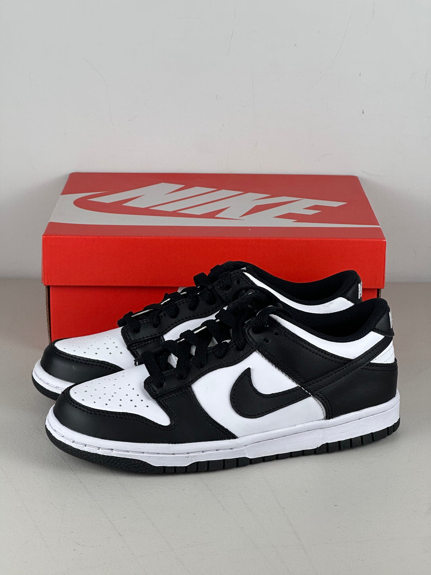 Nike Dunk Low Retro White Black Panda (GS)