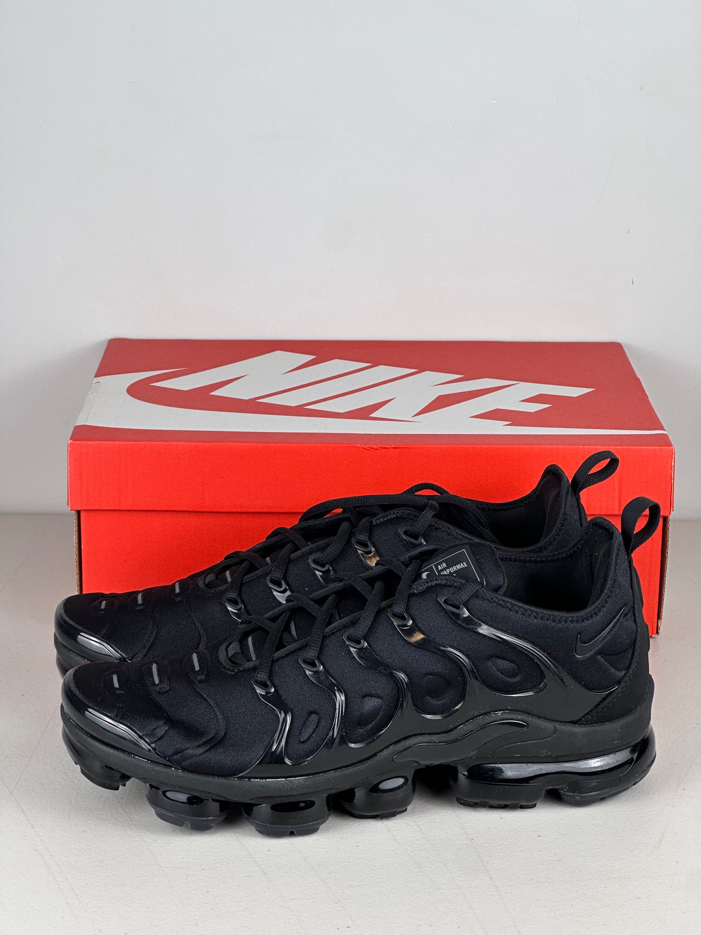 Nike Air VaporMax Plus Triple Black