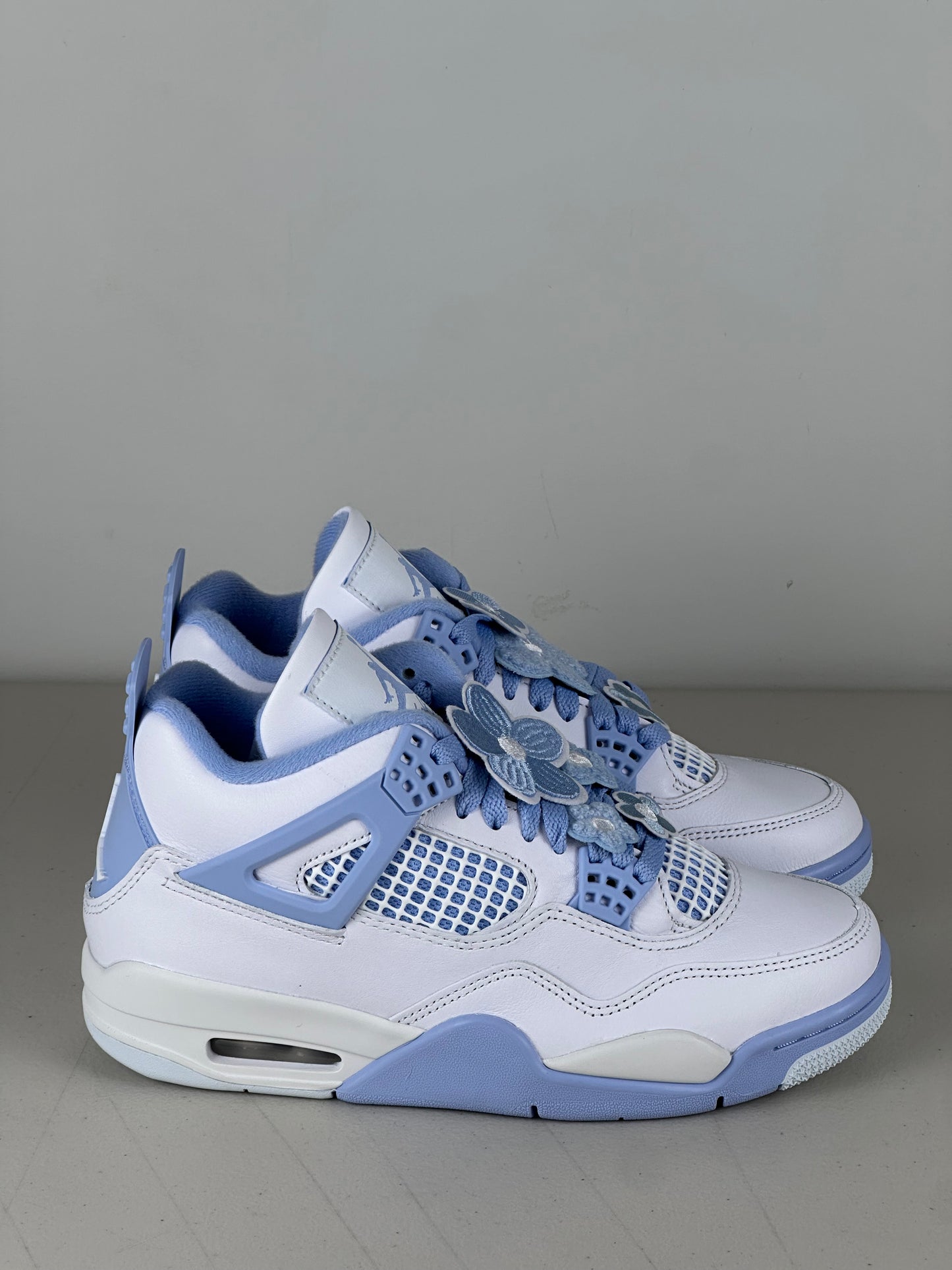 Jordan 4 Retro Forget Me Not (Women's)
