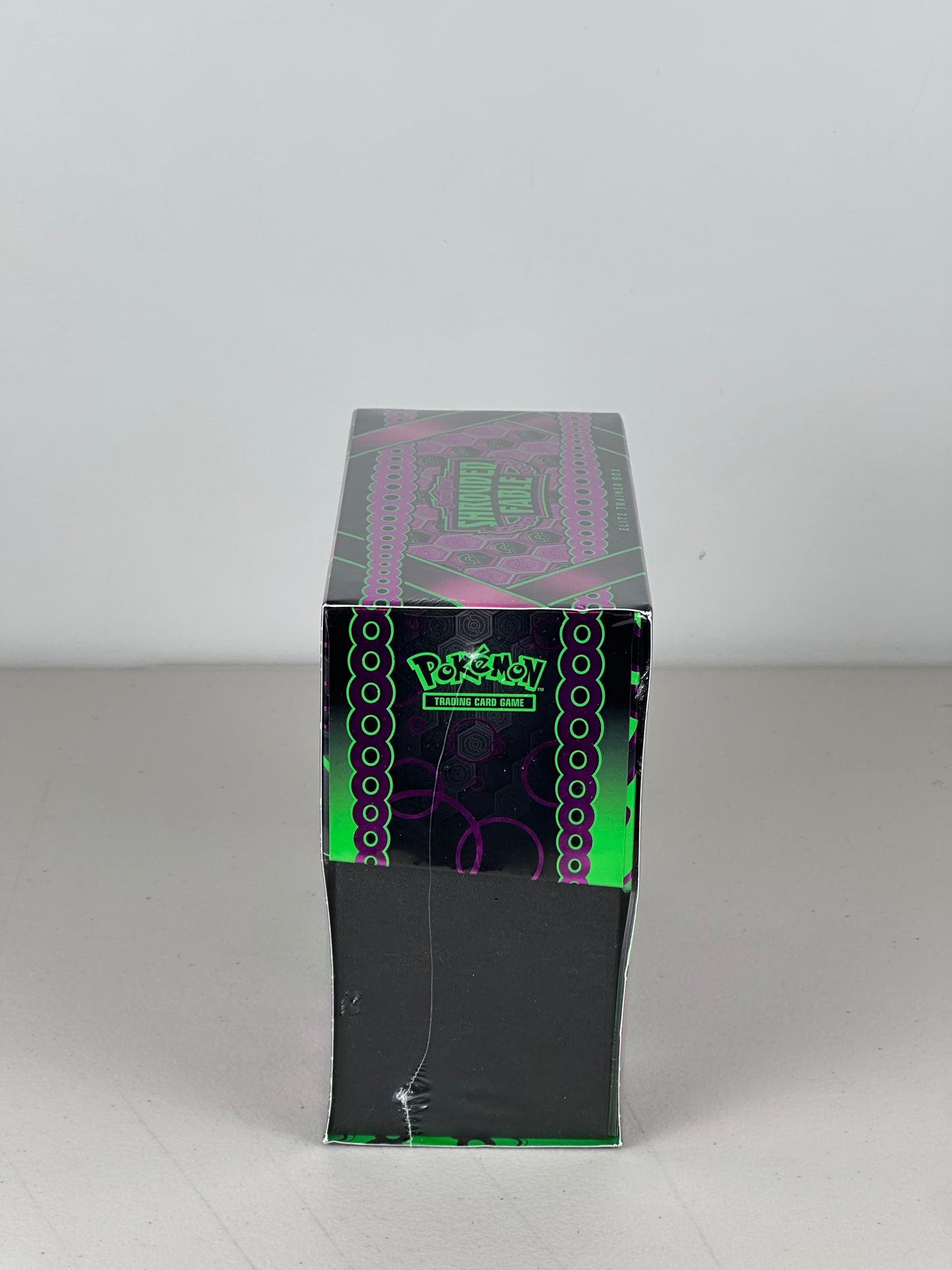 Pokémon Scarlet & Violet - Shrouded Fable Elite Trainer Box