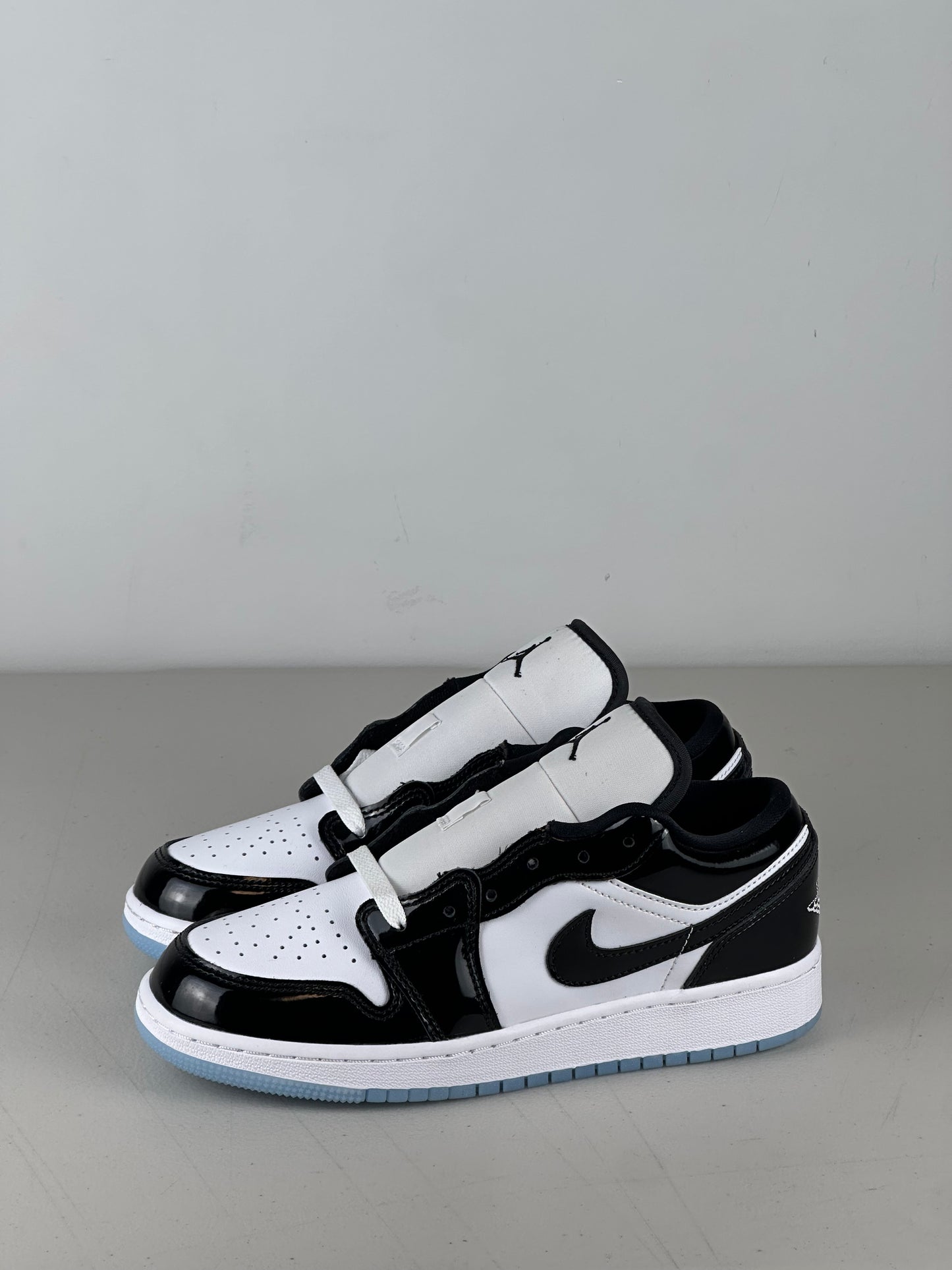 Jordan 1 Low SE Concord (GS)