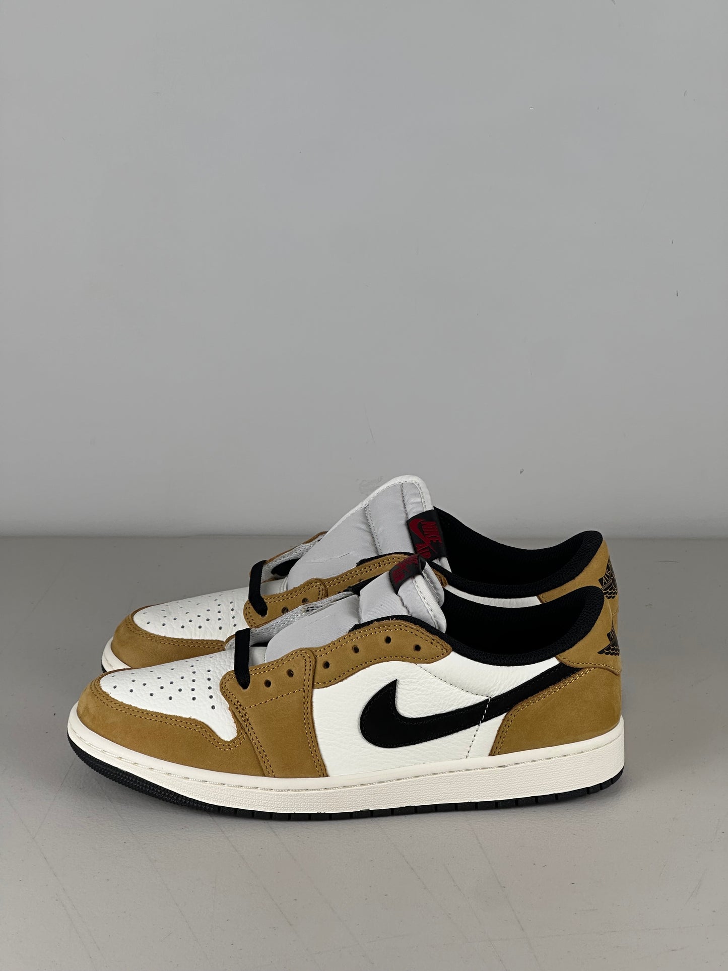 Jordan 1 Low OG Rookie of the Year