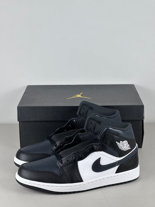 Jordan 1 Mid Off Noir Toe