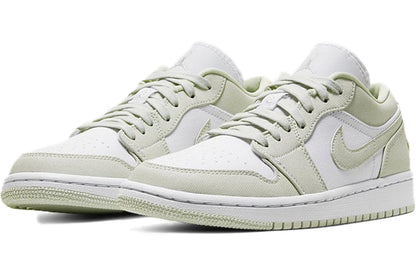 Jordan-1-Low-Spruce-Aura-Womens-Poizon-photo-1