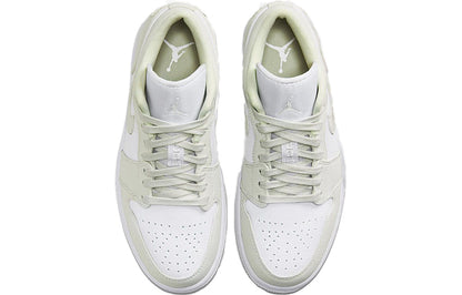 Jordan-1-Low-Spruce-Aura-Womens-Poizon-photo-2