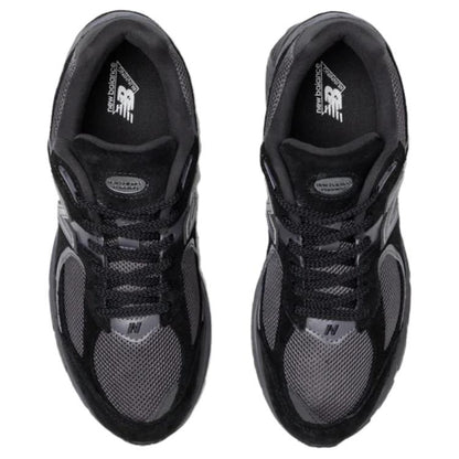 New-Balance-2002R-Black-Dark-Grey-additional-photo-3