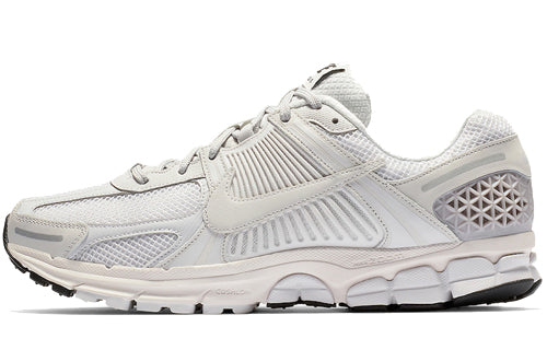 Nike-Zoom-Vomero-5-SP-Vast-Grey
